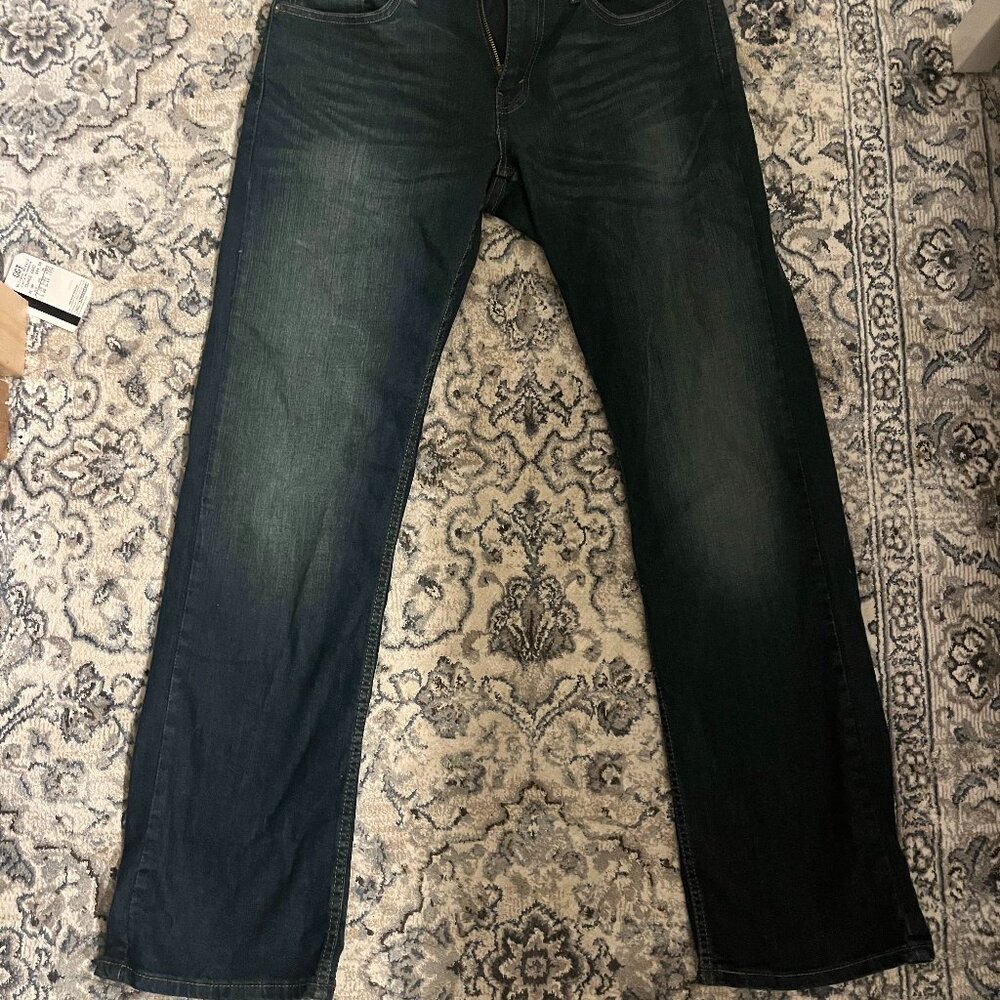 loose fit vintage jeans